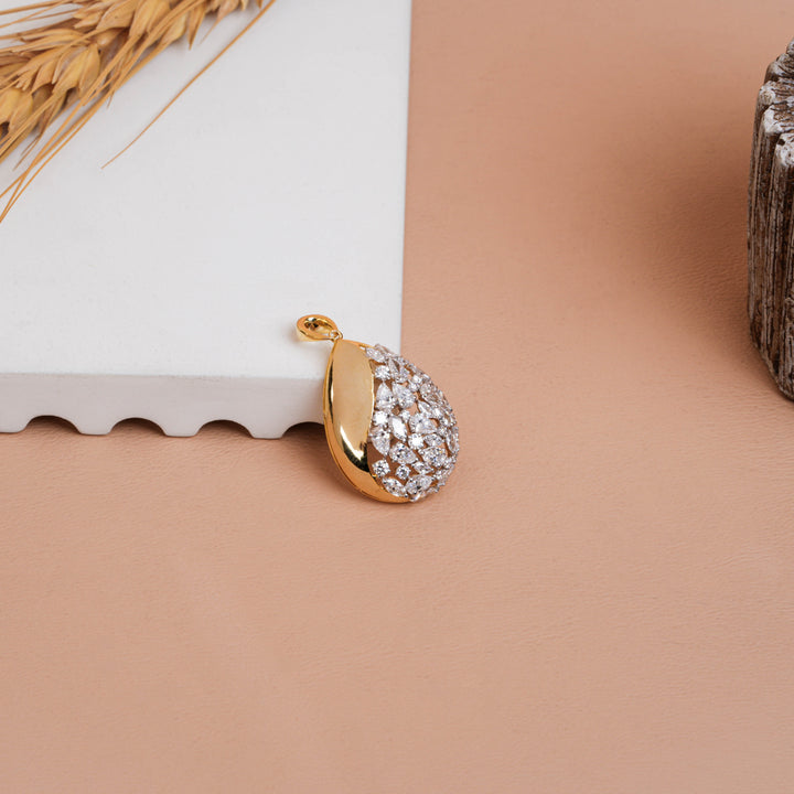 Luminous Teardrop Multi-Cut Lab-Grown Diamond Pendant For Wedding