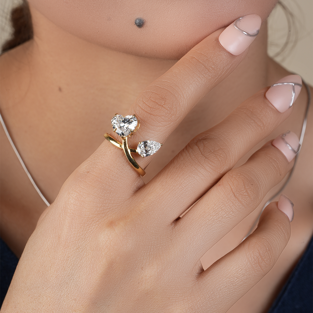 Heart & Pear Cut Diamond Toi-et-Moi Ring for Women