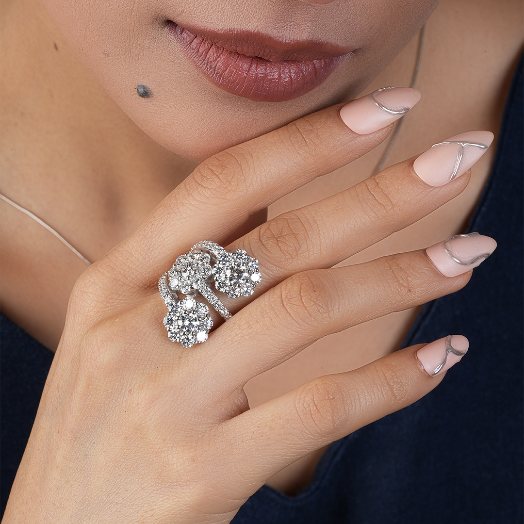 Round Three-Tier Lab-Grown Diamond Cluster Ring