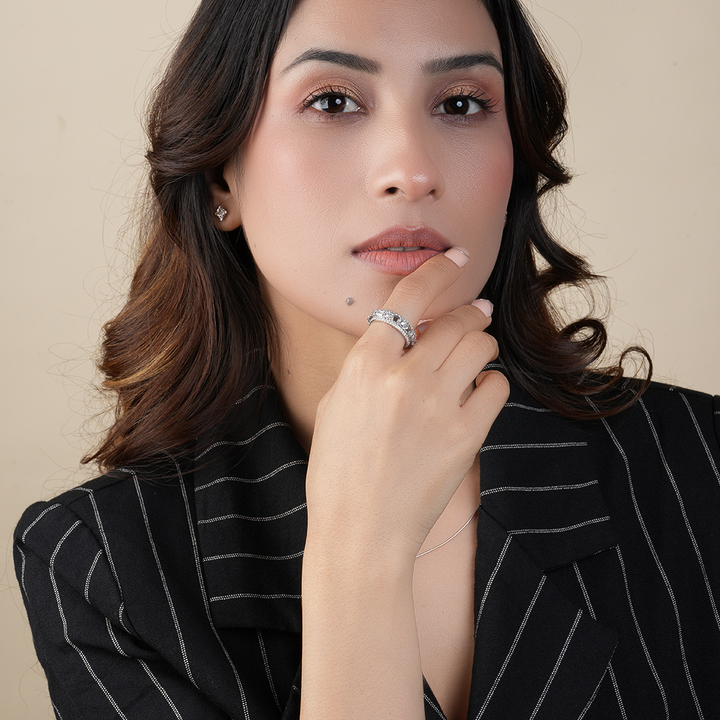 Round & Emerald Cut Diamond Wedding Band for Women