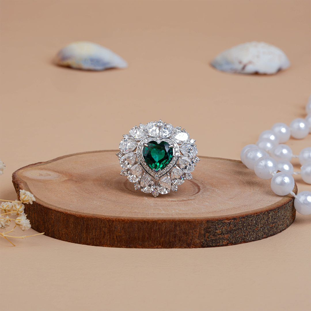 Heart & Pear-Shaped Emerald Cut Diamond Wedding Ring