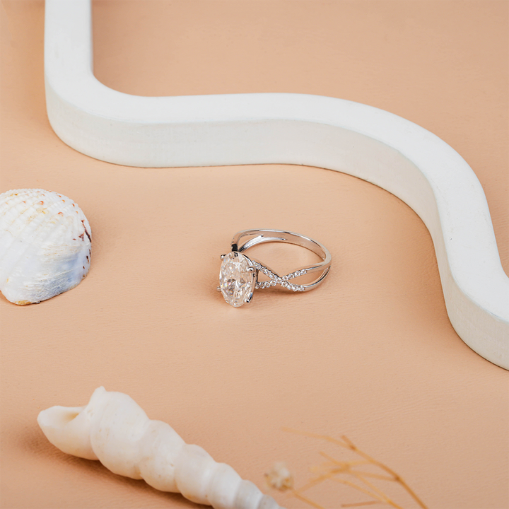 Vintage Oval Cut Diamond Twisted Engagement Ring