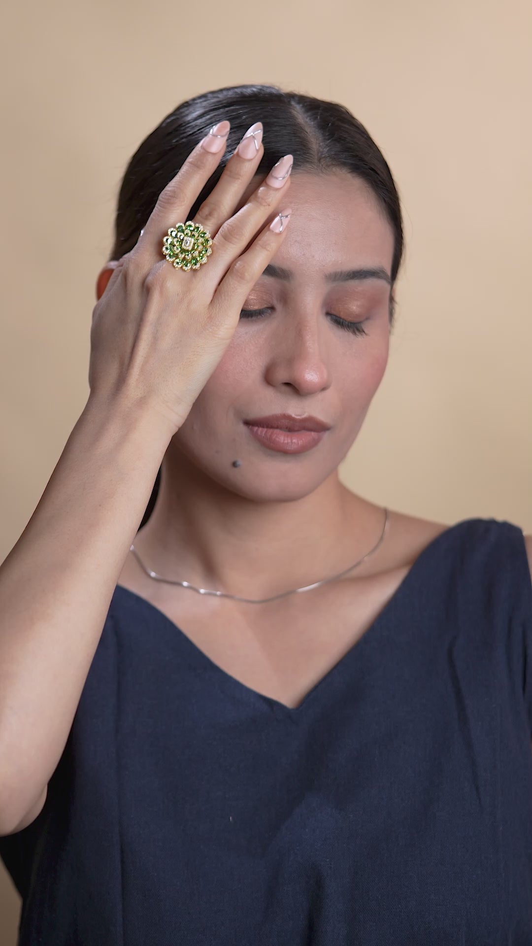 Pear-Shaped Emerald Cut Vintage Diamond Ring for Wedding