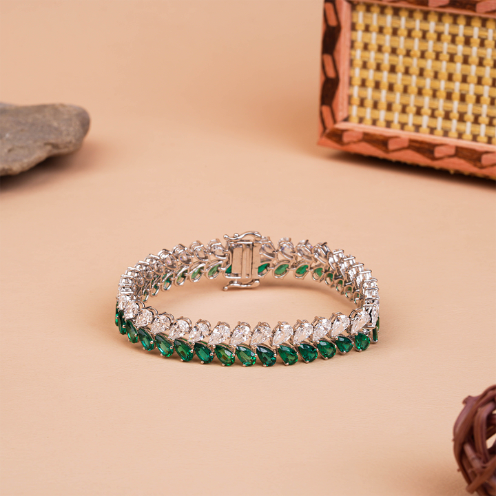 White & Emerald Pear Cut Diamond Luxury Tennis Bracelet