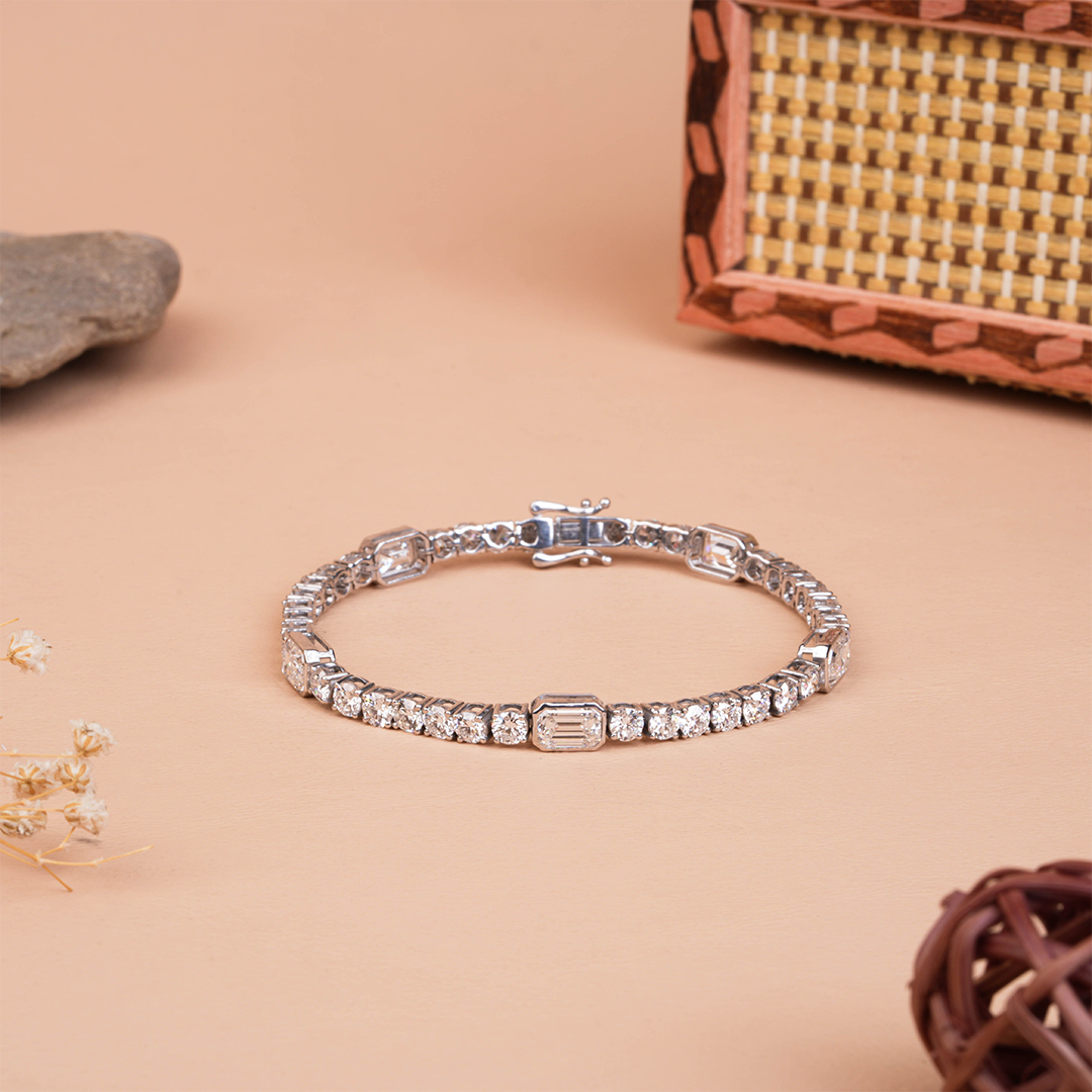 Round and Emerald Cut Lab-Grown Diamond Tennis Bracelet
